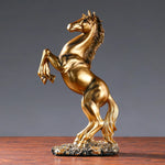 statue cheval résine en or