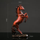 statue cheval cabré rouge